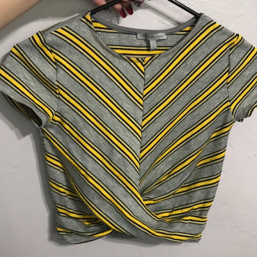 Crop top - Picture 1 of 2